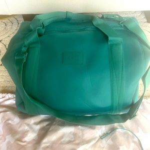 Dagne Dover XL neoprene Landon duffel bag
